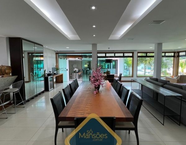 CASA LUXUOSA DE 313M² NO CONDOMÍNIO ALDEIAS DO LAGO - ESMERALDAS/MG À VENDA!