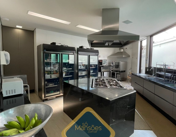 CASA LUXUOSA DE 313M² NO CONDOMÍNIO ALDEIAS DO LAGO - ESMERALDAS/MG À VENDA!