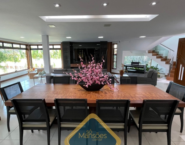 CASA LUXUOSA DE 313M² NO CONDOMÍNIO ALDEIAS DO LAGO - ESMERALDAS/MG À VENDA!