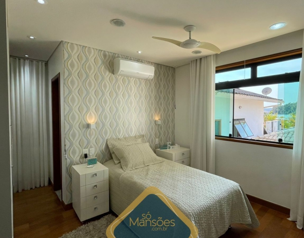 CASA LUXUOSA DE 313M² NO CONDOMÍNIO ALDEIAS DO LAGO - ESMERALDAS/MG À VENDA!