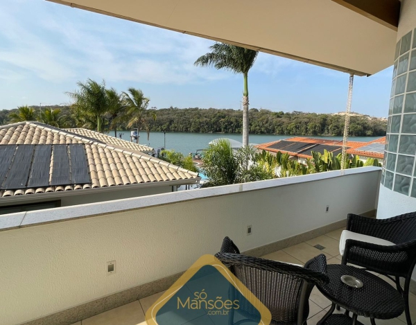 CASA LUXUOSA DE 313M² NO CONDOMÍNIO ALDEIAS DO LAGO - ESMERALDAS/MG À VENDA!
