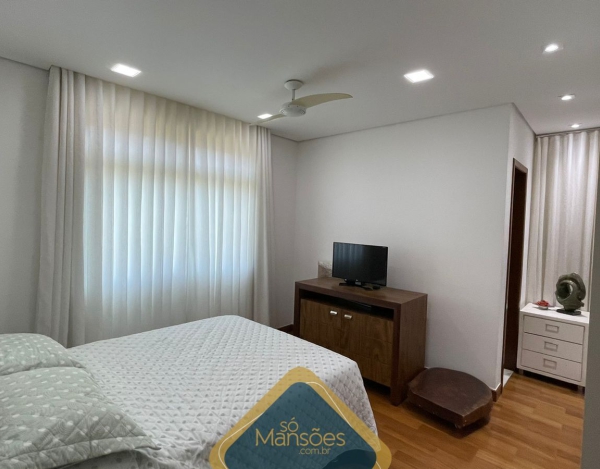 CASA LUXUOSA DE 313M² NO CONDOMÍNIO ALDEIAS DO LAGO - ESMERALDAS/MG À VENDA!