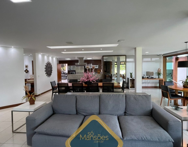 CASA LUXUOSA DE 313M² NO CONDOMÍNIO ALDEIAS DO LAGO - ESMERALDAS/MG À VENDA!
