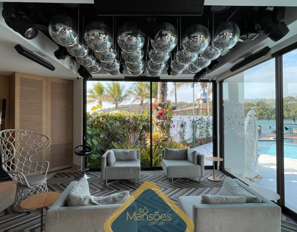 CASA LUXUOSA DE 313M² NO CONDOMÍNIO ALDEIAS DO LAGO - ESMERALDAS/MG À VENDA!