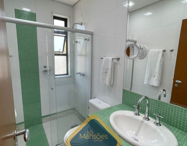 CASA LUXUOSA DE 313M² NO CONDOMÍNIO ALDEIAS DO LAGO - ESMERALDAS/MG À VENDA!