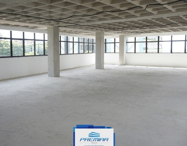 Sala Comercial de Alto Padrão de 298 m² à Venda com 6 Vagas no Edifício Raja Quick, Belo Horizonte - MG
