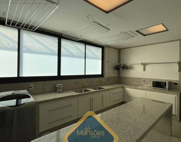 CASA DE 844,45m² NO VALE DOS CRISTAIS 