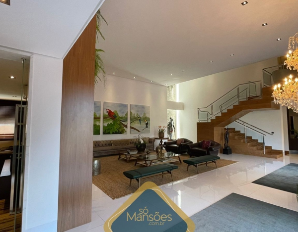 CASA DE 844,45m² NO VALE DOS CRISTAIS 