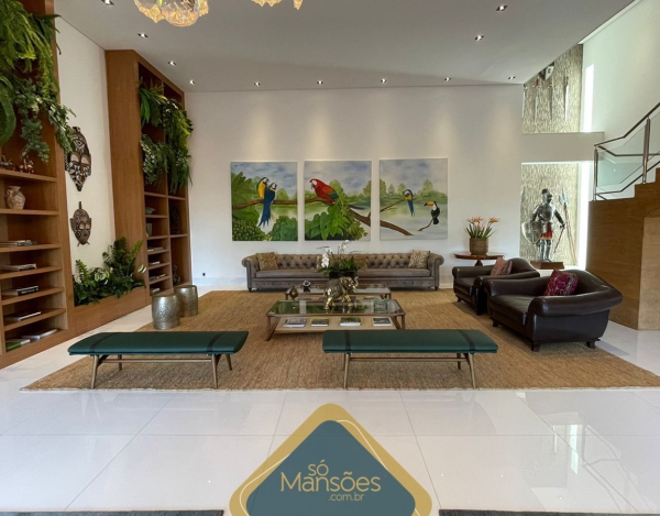 CASA DE 844,45m² NO VALE DOS CRISTAIS 