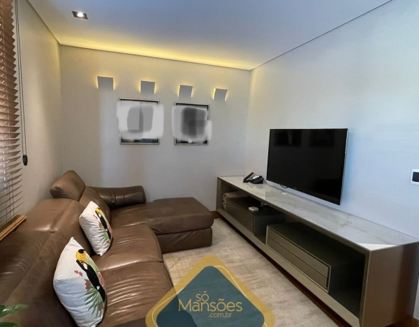 CASA DE 844,45m² NO VALE DOS CRISTAIS 