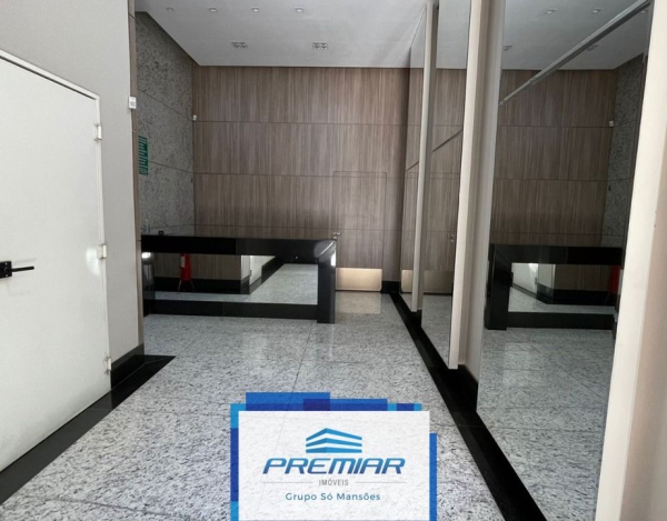 Prédio comercial de 2.447,40m² com excelente localização.