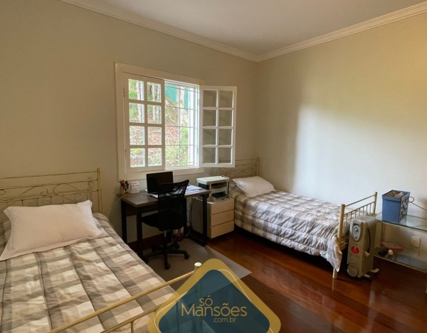 Casa de 538m² à venda no Condomínio Parque do Engenho.