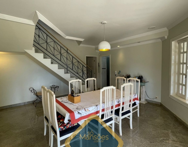 Casa de 538m² à venda no Condomínio Parque do Engenho.