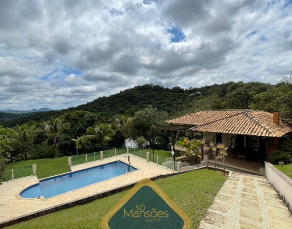 Casa Espaçosa de 538 m² à Venda com 4 Suítes e Sauna no Parque Do Engenho, Nova Lima - MG