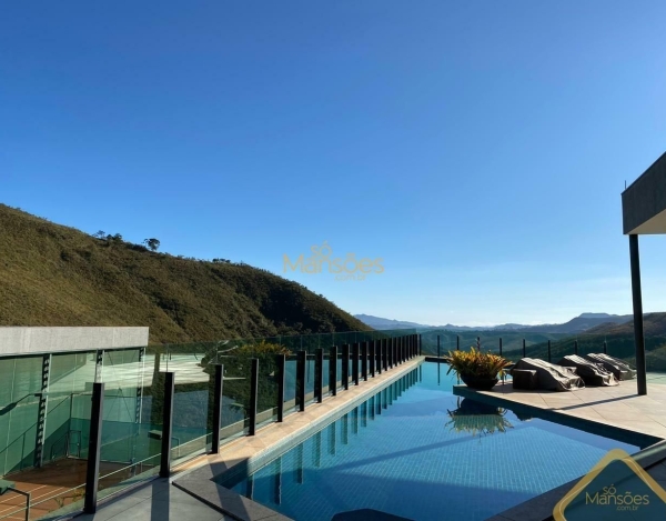 Lote de 2.835 m² à Venda com Vista Definitiva no Condomínio Quintas do Morro, Nova Lima - MG