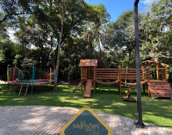 Lote de 1680m² à venda  no condomínio Bosque da Ribeira.