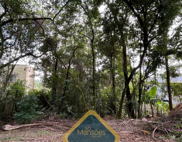 Lote de 1045m² à venda no condomínio Bosque da Ribeira.