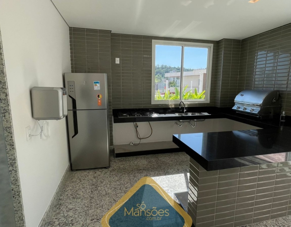 Apartamento de 142m² à venda no Santa Lúcia.