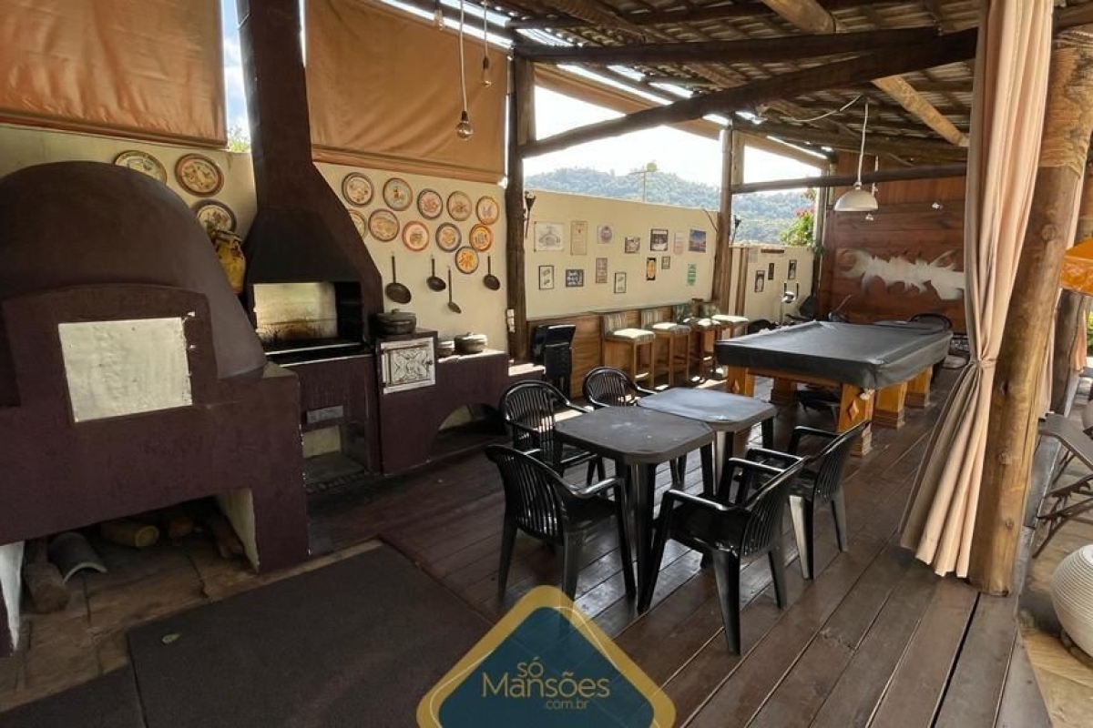 Casa Espaçosa de 1.005 m² à Venda com 10 Suítes e Sauna no Ouro Velho ...