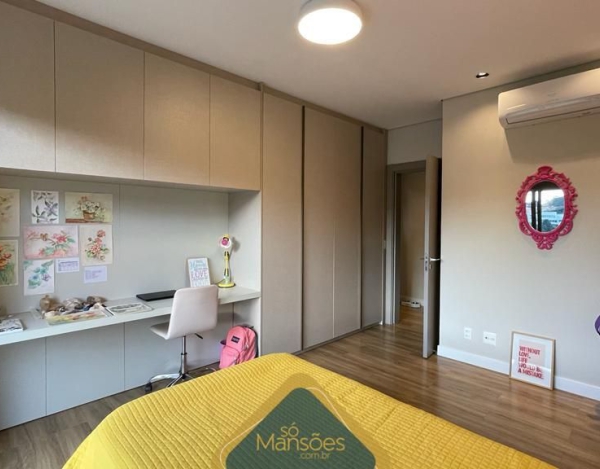 OPORTUNIDADE ÚNICA: LINDA CASA PARA ALUGUEL NO CONDOMÍNIO VALE DOS CRISTAIS!