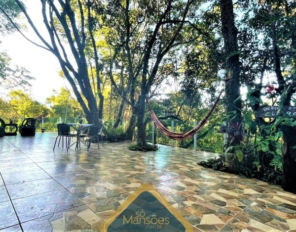 Casa de 82 m² à Venda com 2 Suítes e Spa no Condomínio Ville de Montagne, Nova Lima - MG