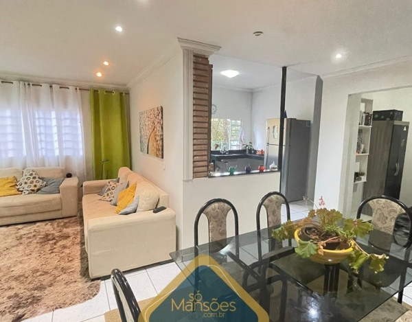 Casa de 82 m² à Venda com 2 Suítes e Spa no Condomínio Ville de Montagne, Nova Lima - MG