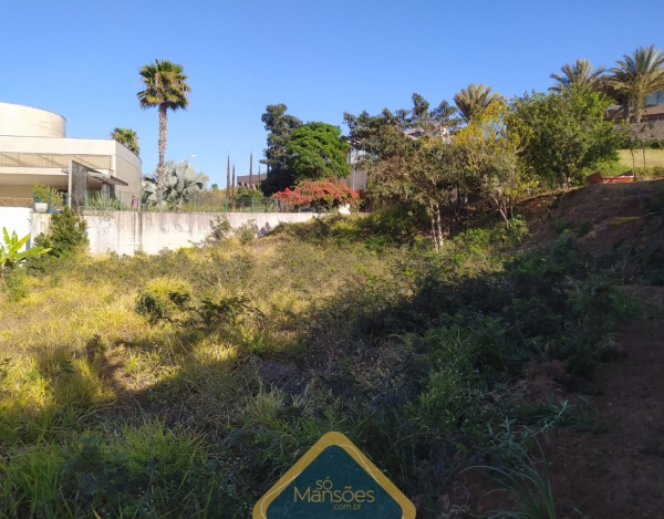LOTE ÚNICO! OPORTUNIDADE EXCLUSIVA NO CONDOMÍNIO RIVIERA - SÓ MANSÕES