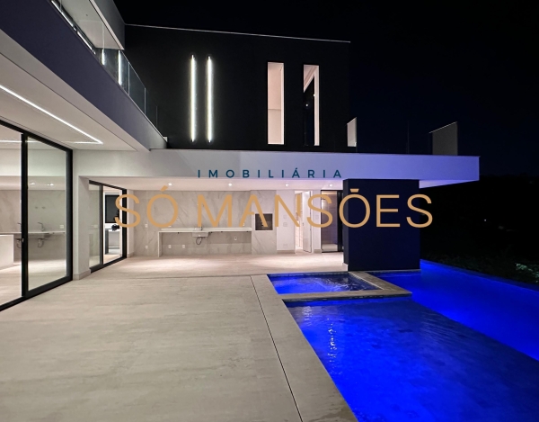 Casa Exclusiva de 638 m² à Venda com 4 Suítes e Vista Deslumbrante no Vale dos Cristais, Nova Lima - MG