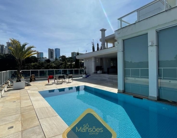 Casa com Ampla Garagem de 581 m² à Venda com 4 Su��tes e Vista Definitiva no Condomínio Village Terrasse, Nova Lima - MG