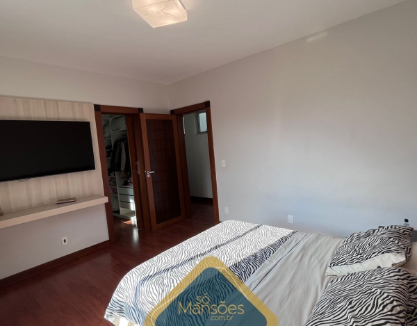LINDÍSSIMA CASA VENDIDA NO CONDOMÍNIO VILA ALPINA EM NOVA LIMA